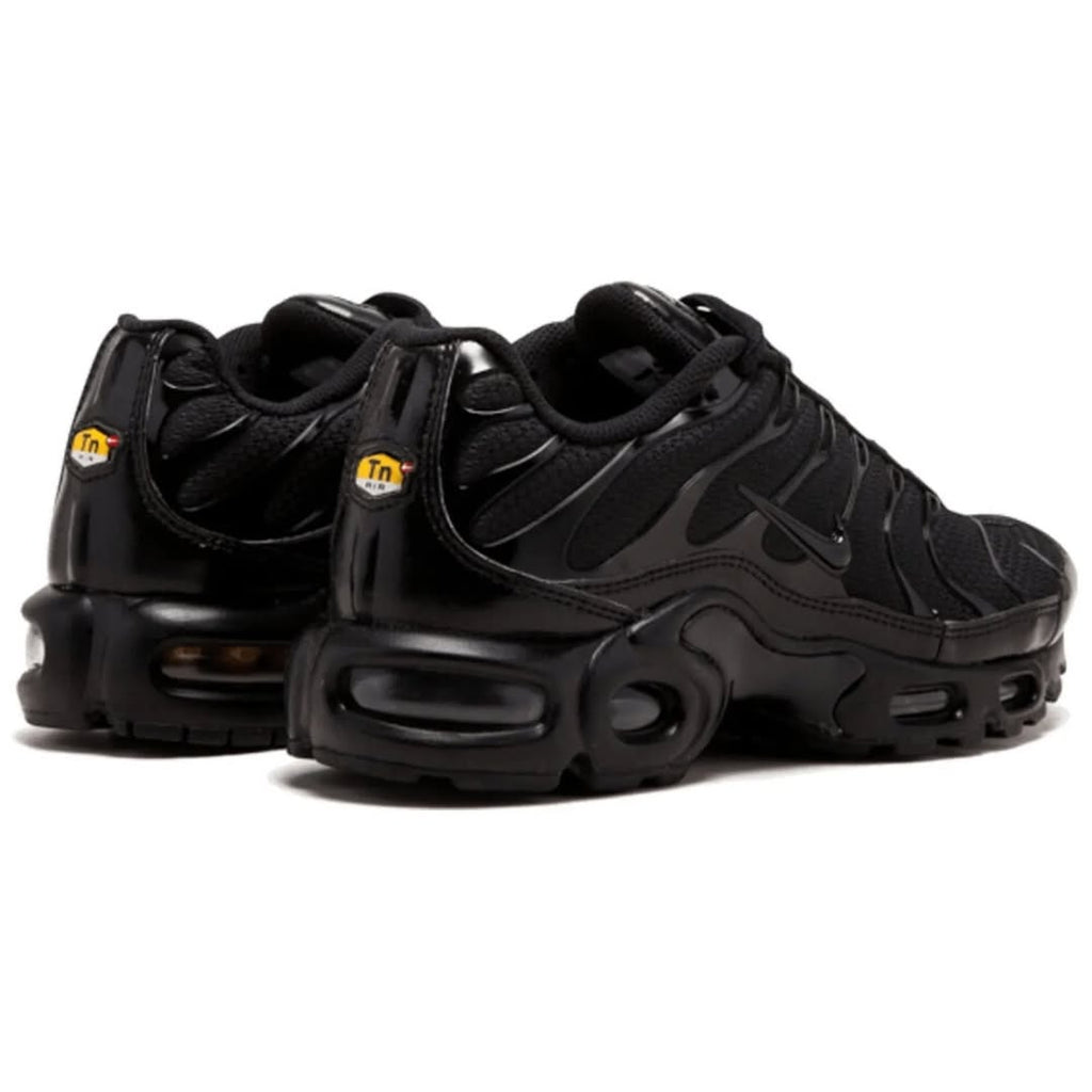 Nike Air Max Plus TN "Triple Black Leather"