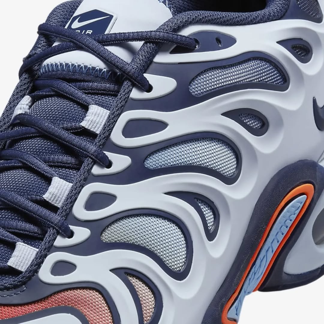 Nike Air Max Plus TN Drift "Ocean Wave"