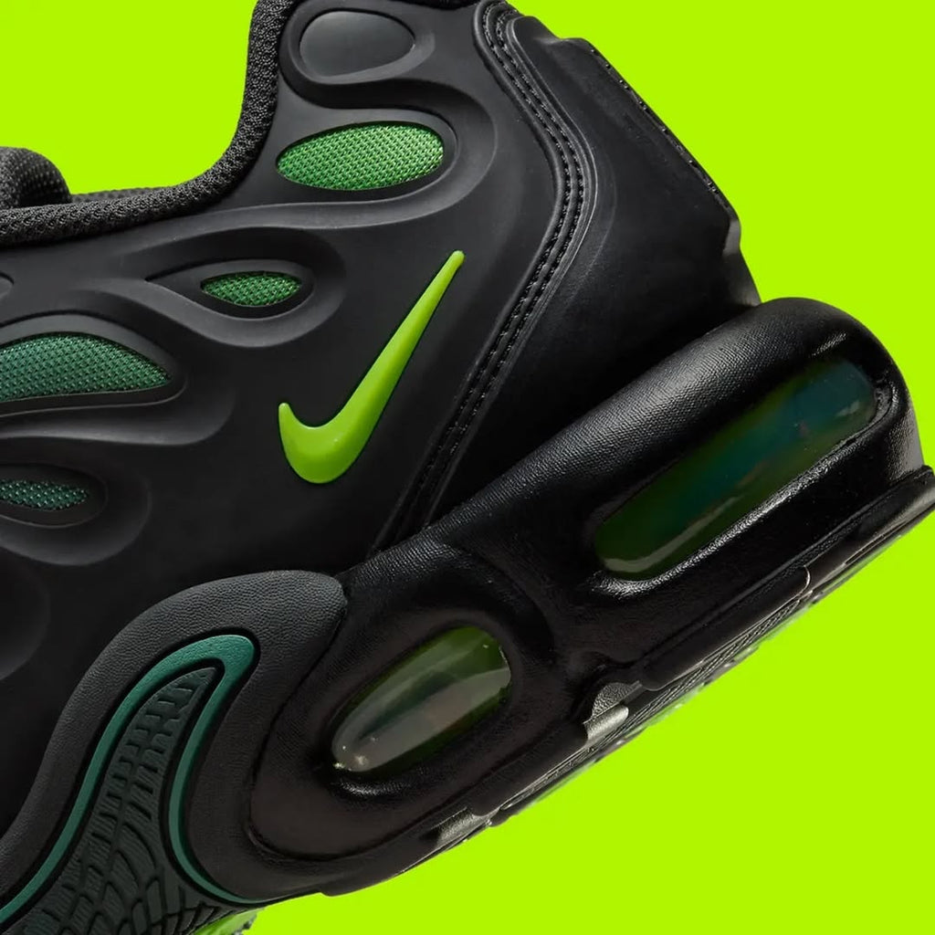 Nike Air Max Plus TN Drift "Forest Stealth"