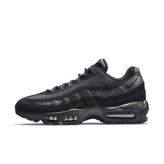 Nike Air Max 95 Essential “Black”