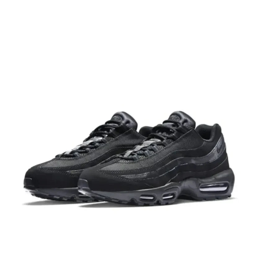 Nike Air Max 95 Essential “Black”
