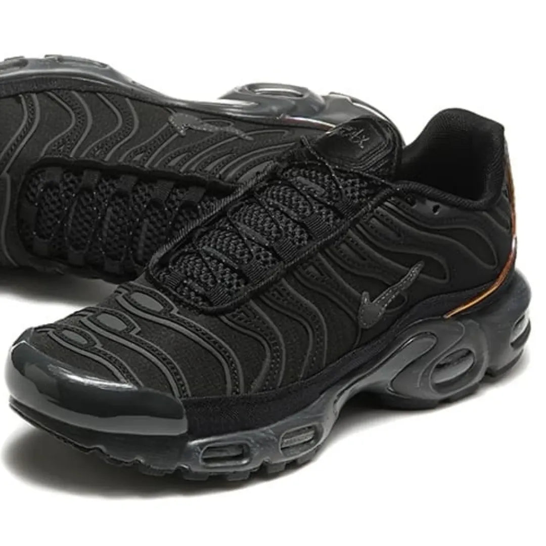 Nike Air Max TN "Triple Black Suede"