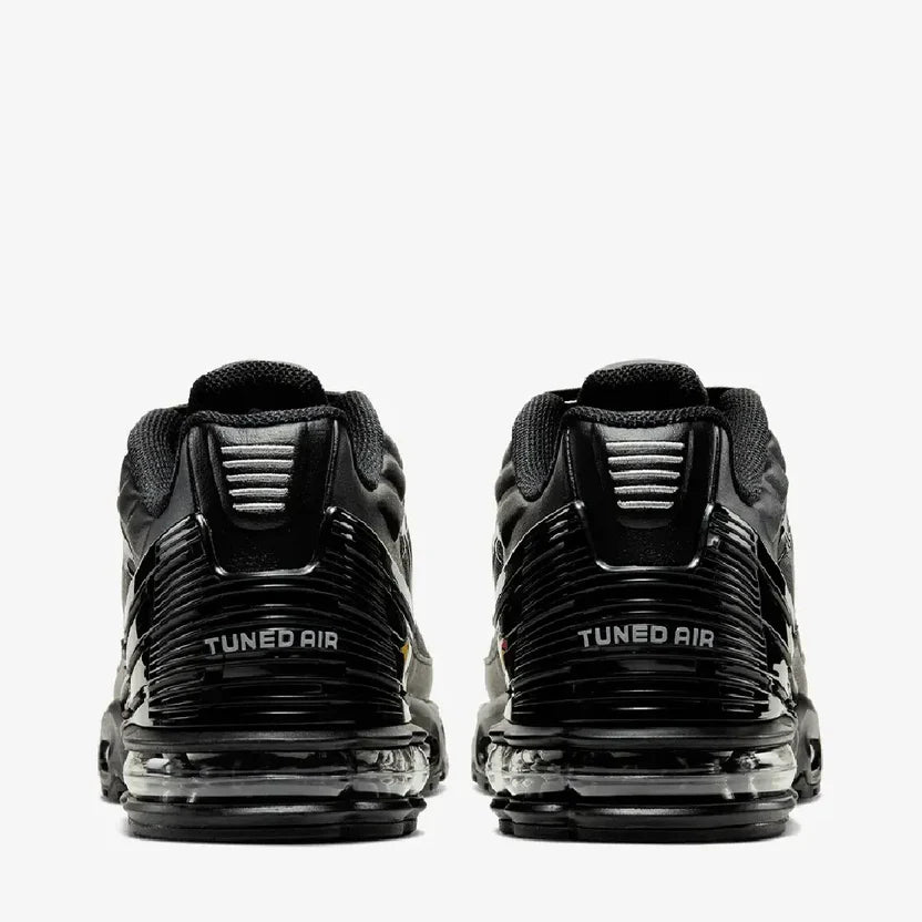 Nike TN 3 "Triple Black"
