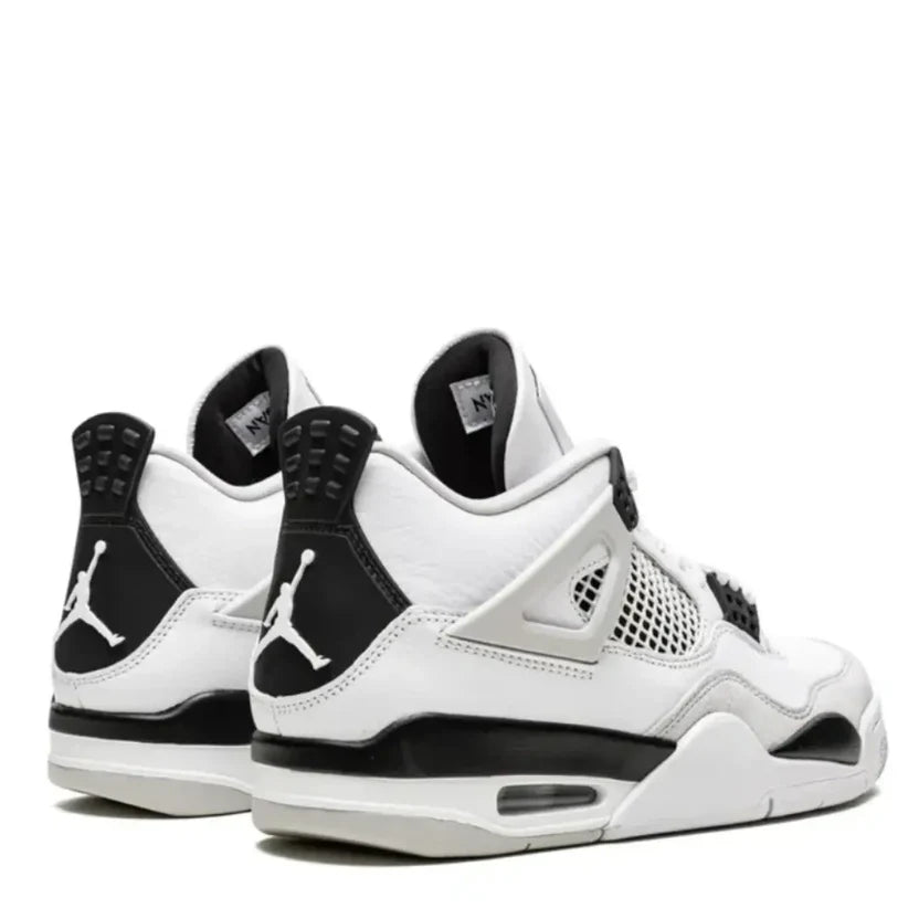 Air Jordan 4 Retro "Military Black"