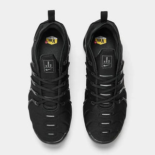 Nike Air VaporMax Plus “Triple Black”