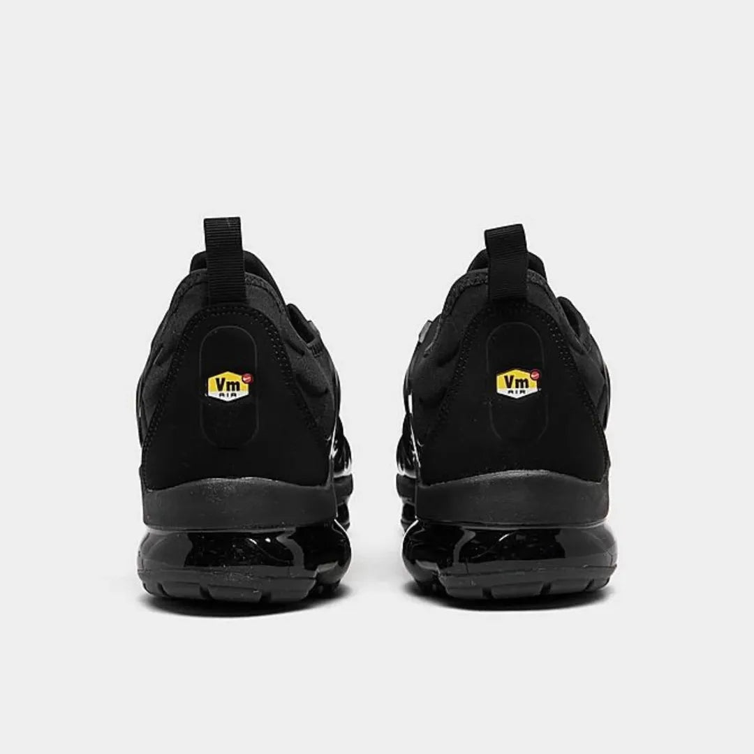 Nike Air VaporMax Plus “Triple Black”