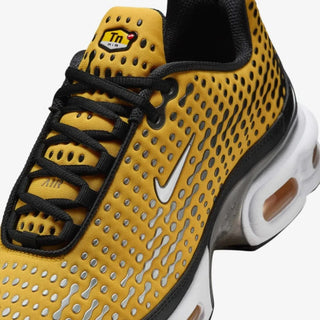 Nike Air Max Plus TN “Gold Bullet”