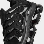 Nike Air VaporMax Plus “Triple Black”