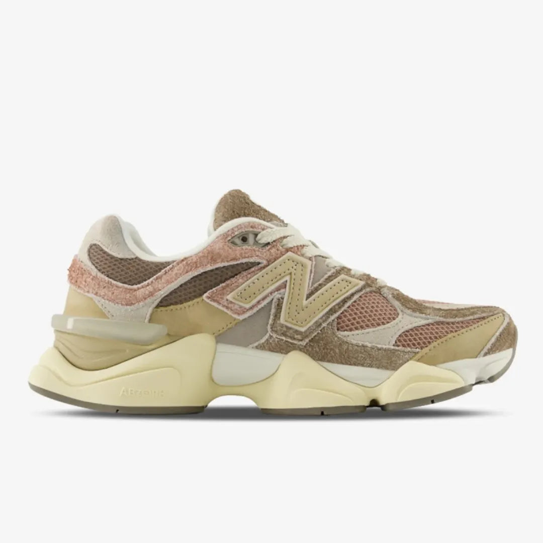 New Balance 9060 “Beige Rose”