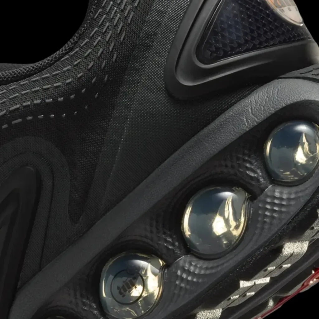 Nike Air Max Dn "Triple Black Tech"