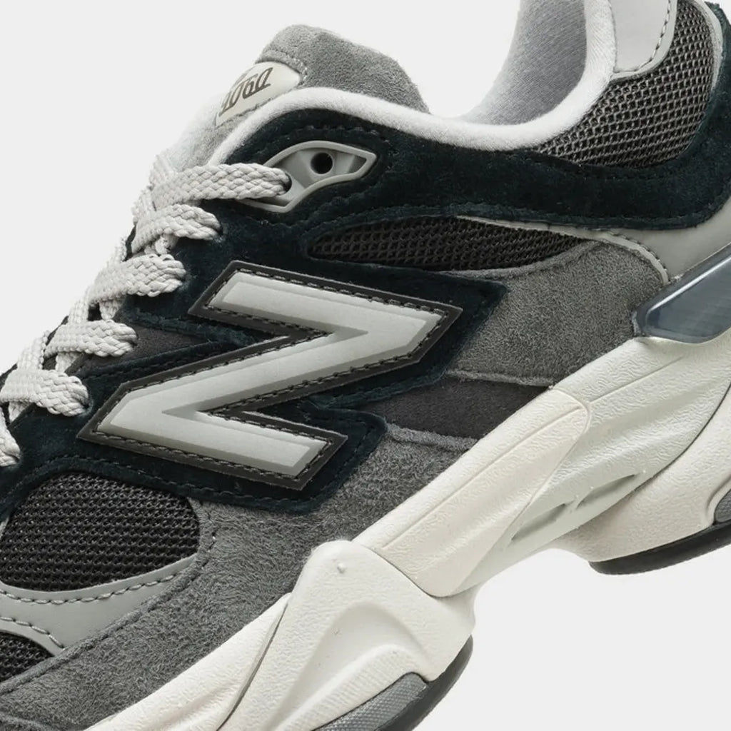 New Balance 9060 Grey/Black