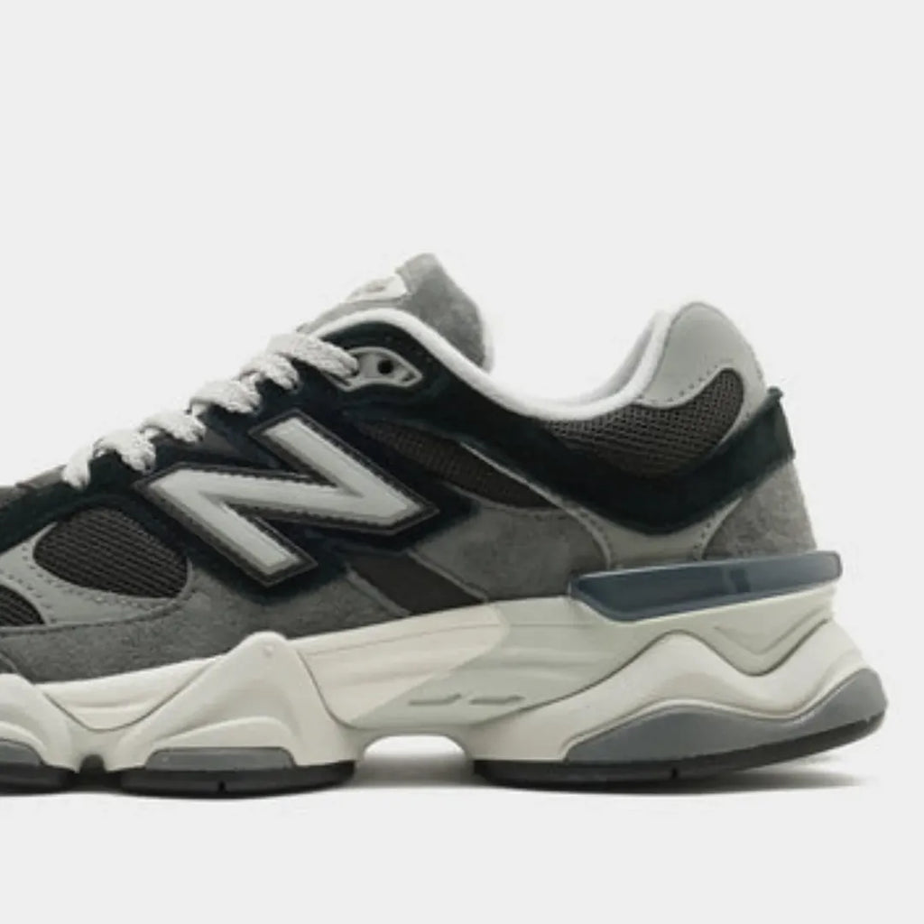 New Balance 9060 Grey/Black