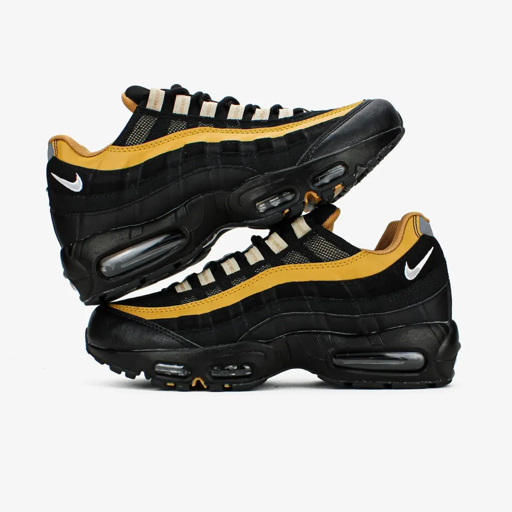 Air Max Plus 95 "Black & University Gold"