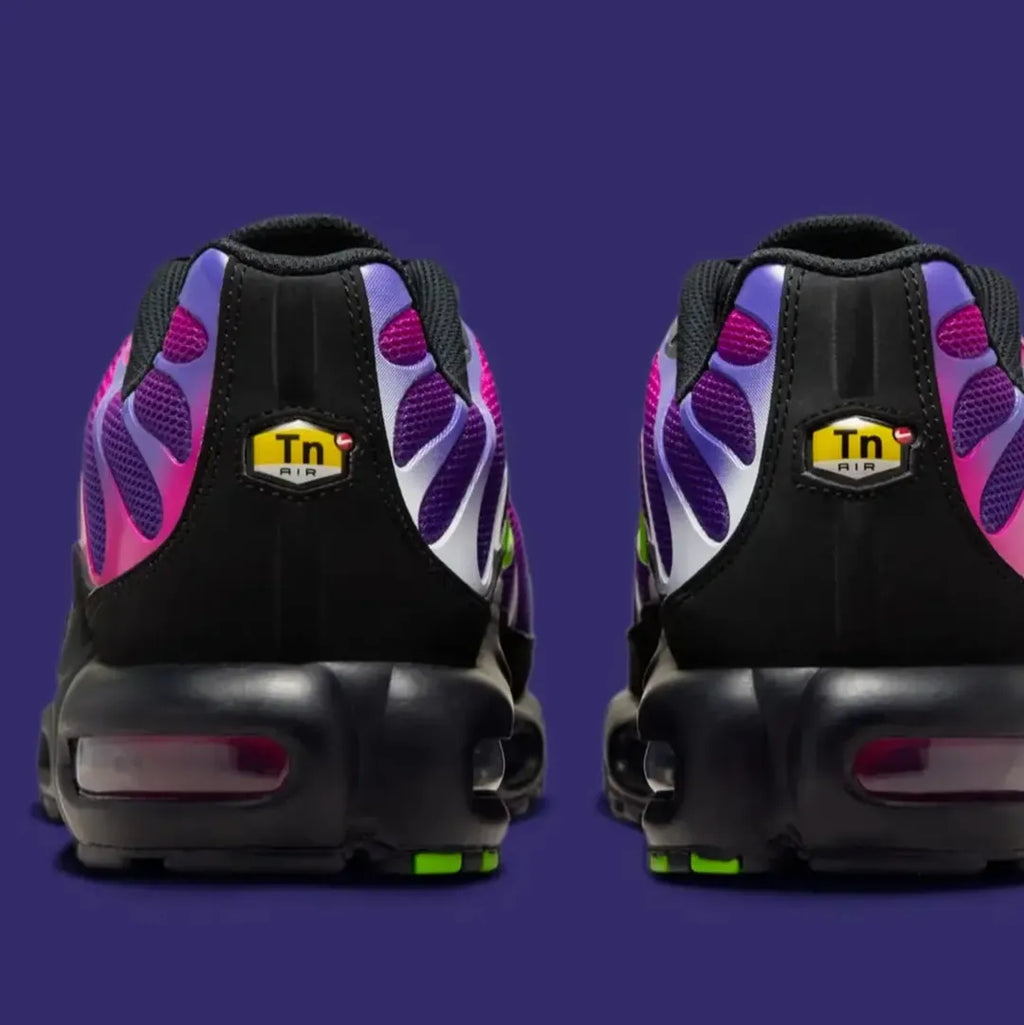Nike Air Max Plus TN "Fireberry Gradient"