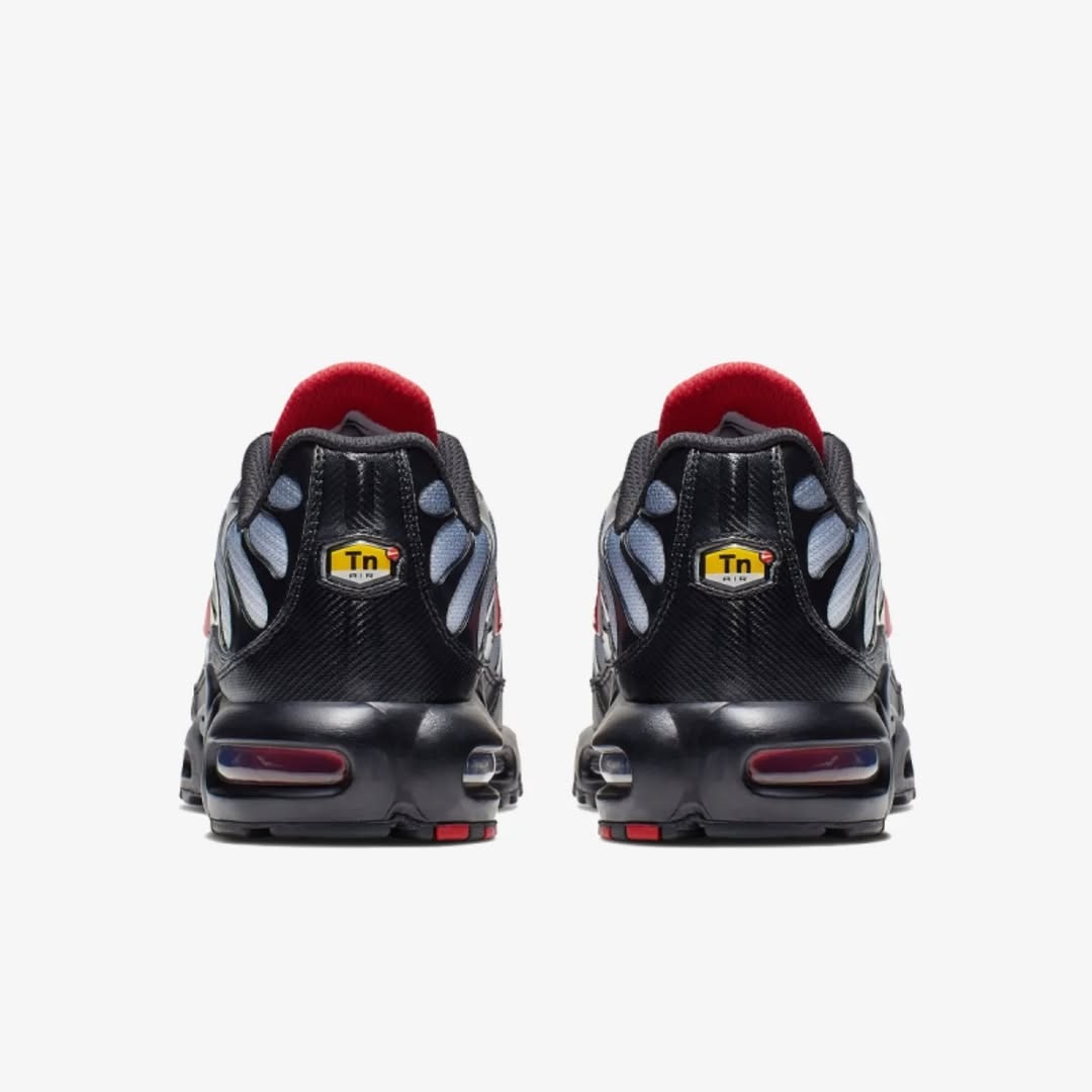 Nike Air Max Plus TN "Iron Grey & University Red"