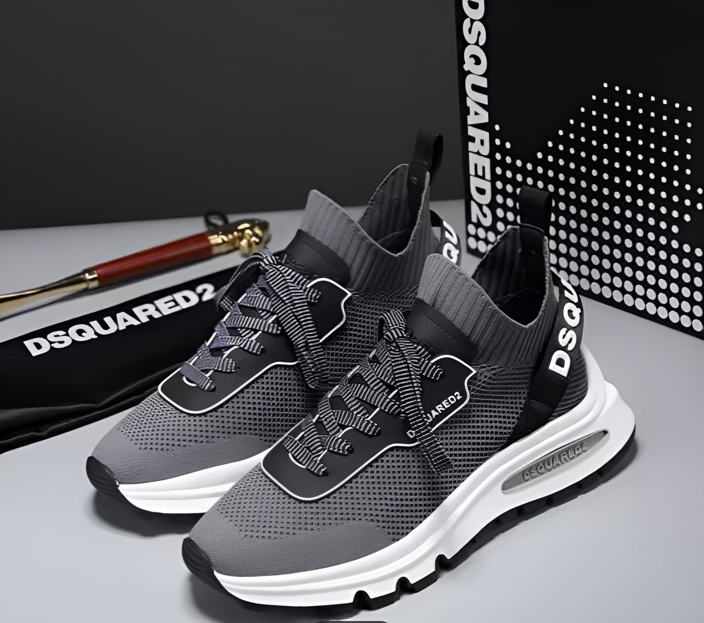 Dsquared2 Sneaker – Grey / Black