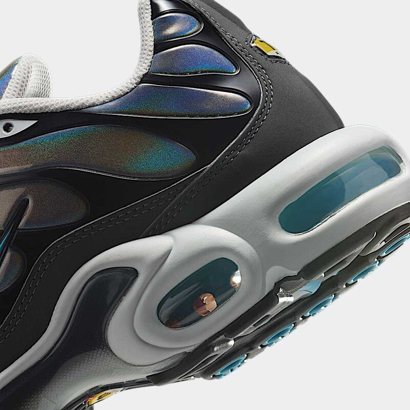 Nike Air Max Plus (Iridescent)