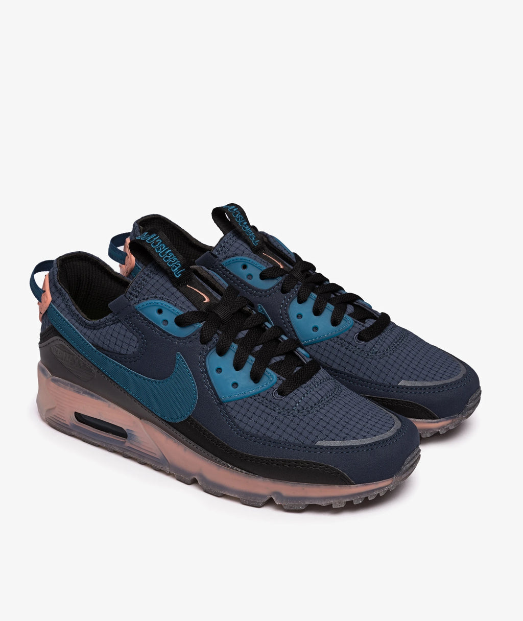 Nike Air Max 90 Terrascape "Navy Pink"