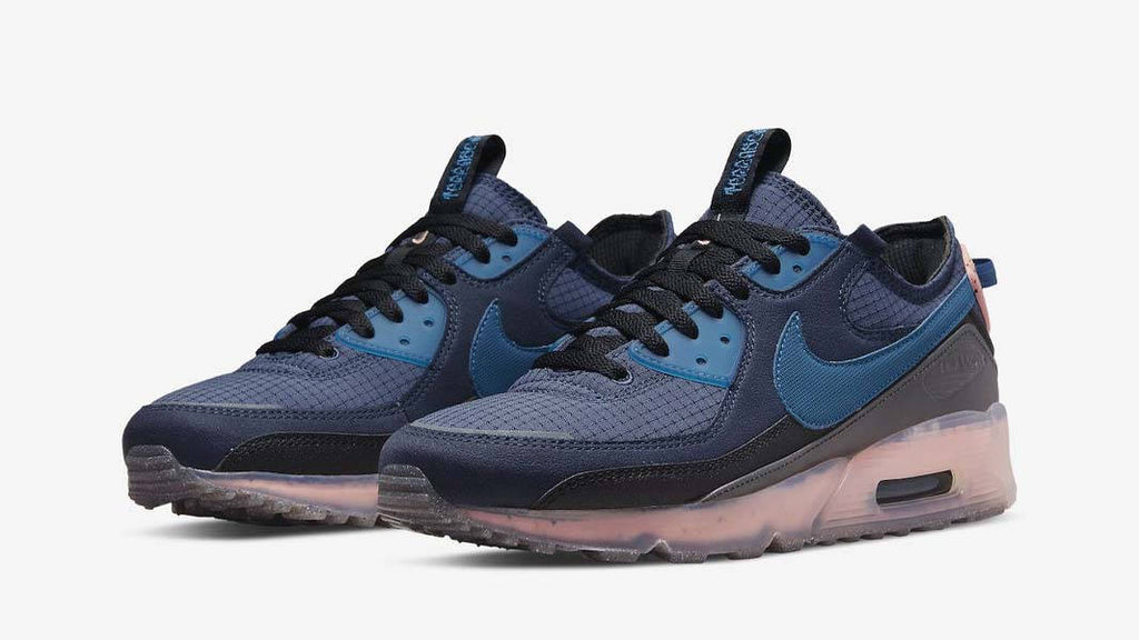 Nike Air Max 90 Terrascape "Navy Pink"
