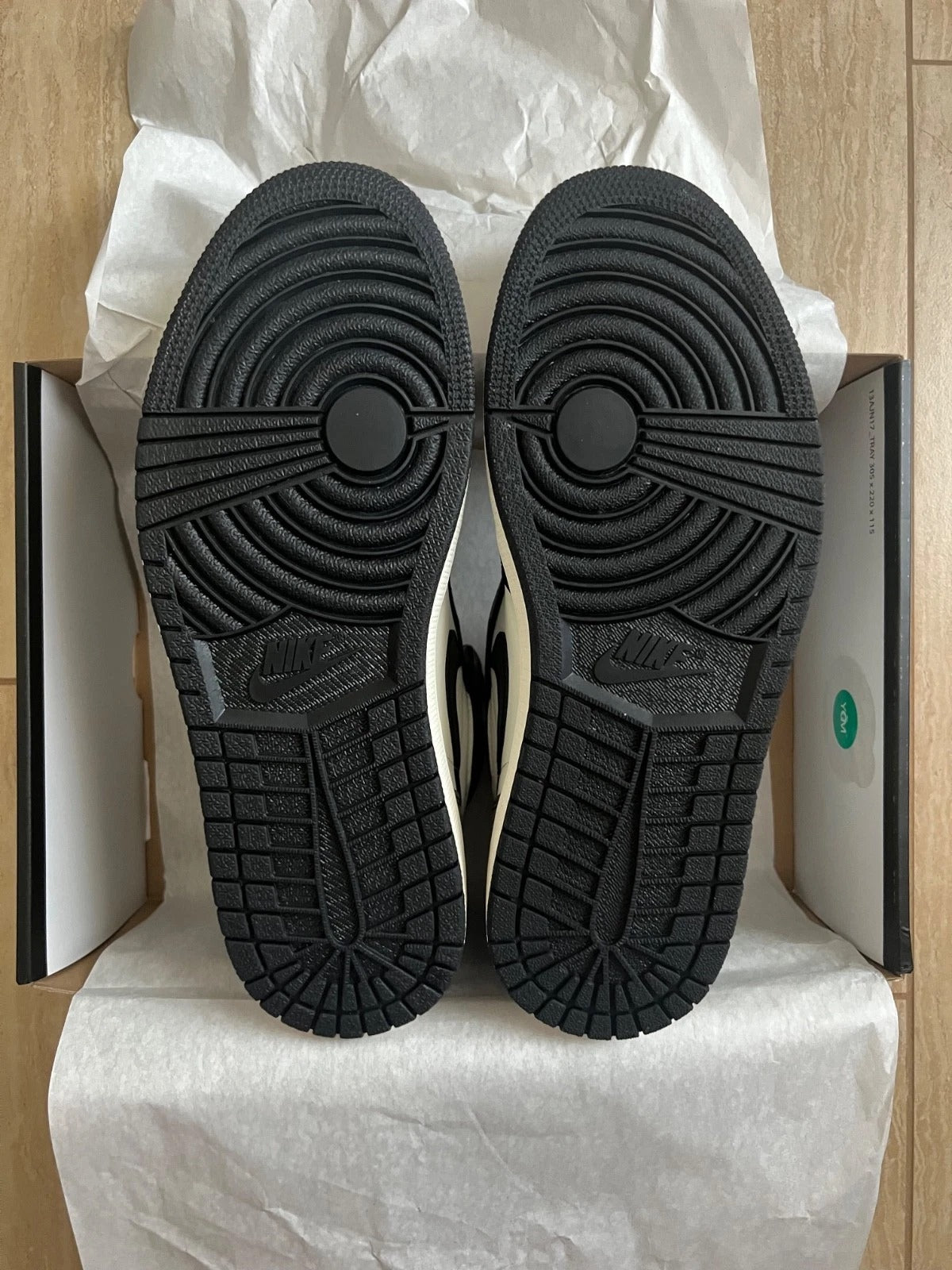 Air Jordan 1 Retro High OG “Dark Mocha”