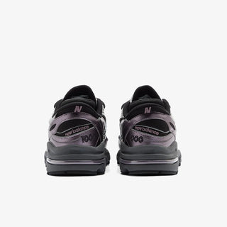 New Balance 1000 Dark Ice Wine, par patika pogled na petu