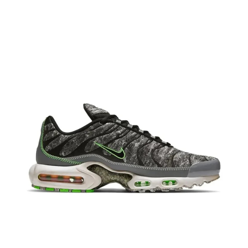 Nike Air Max TN "Essential Crater Green"