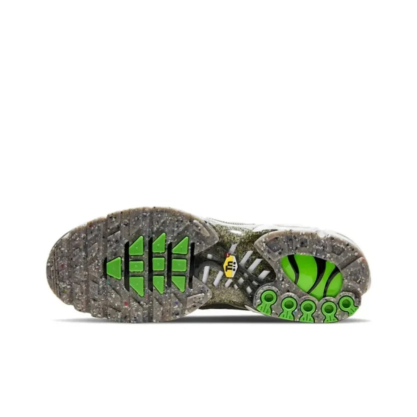 Nike Air Max TN "Essential Crater Green"