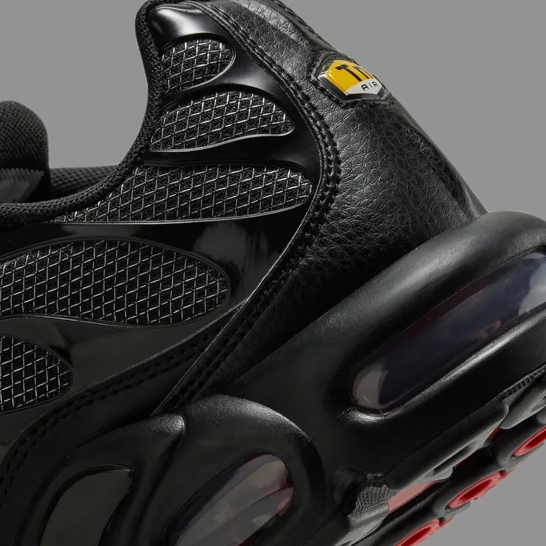 Air Max Plus “Triple Black Red Swoosh”