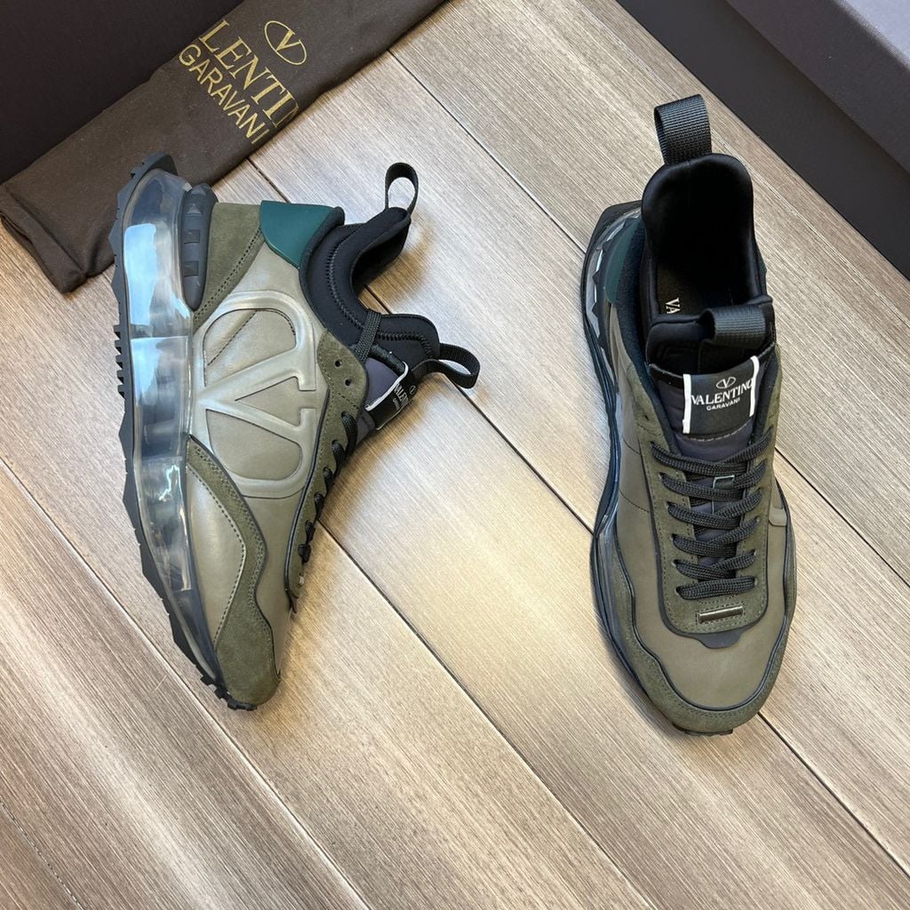 Valentino Garavani Bounce Sneaker – Khaki / Green
