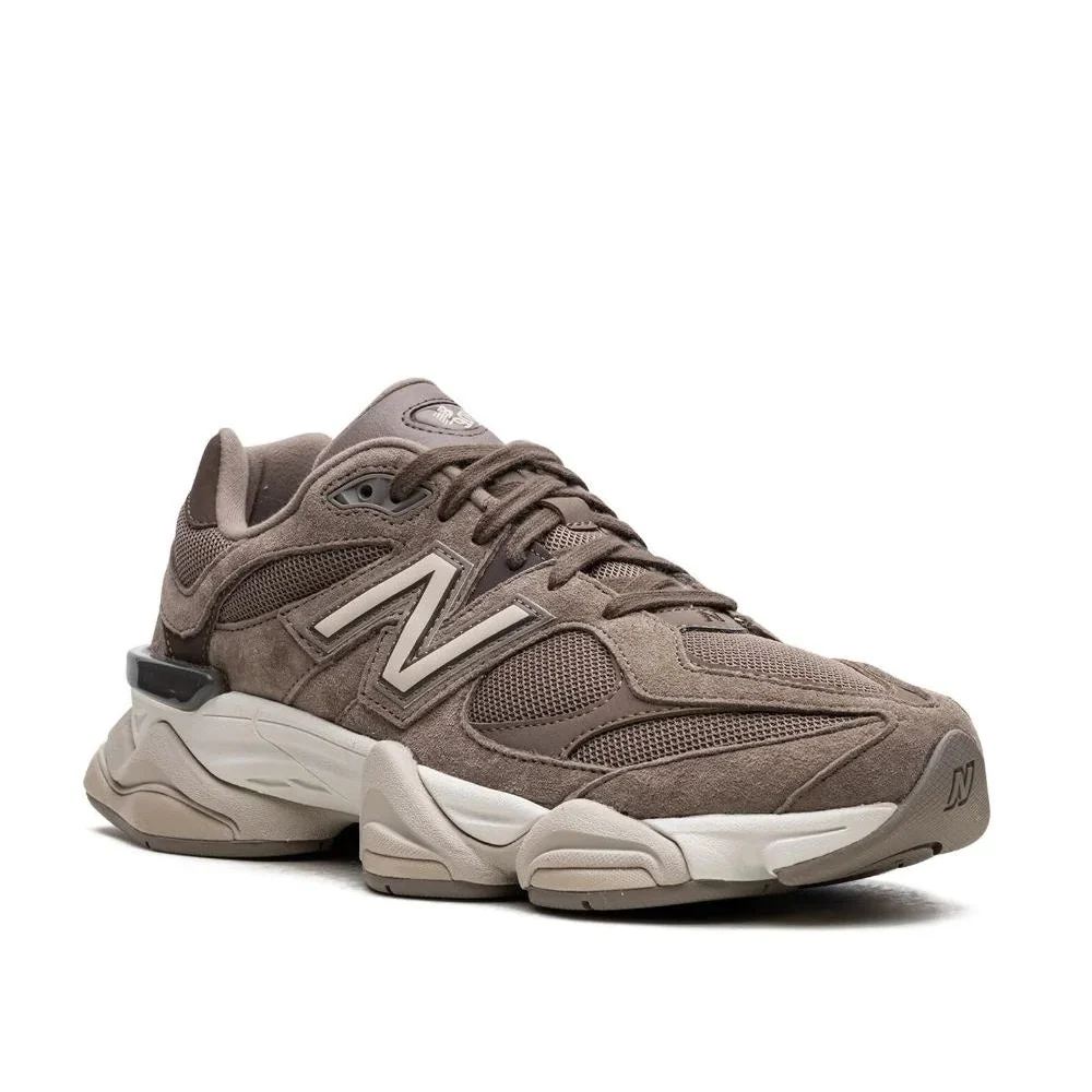 New Balance 9060 (Mushroom Brown)