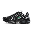 Nike Air Max Plus (Black Silver Green Strike) — bočni prikaz