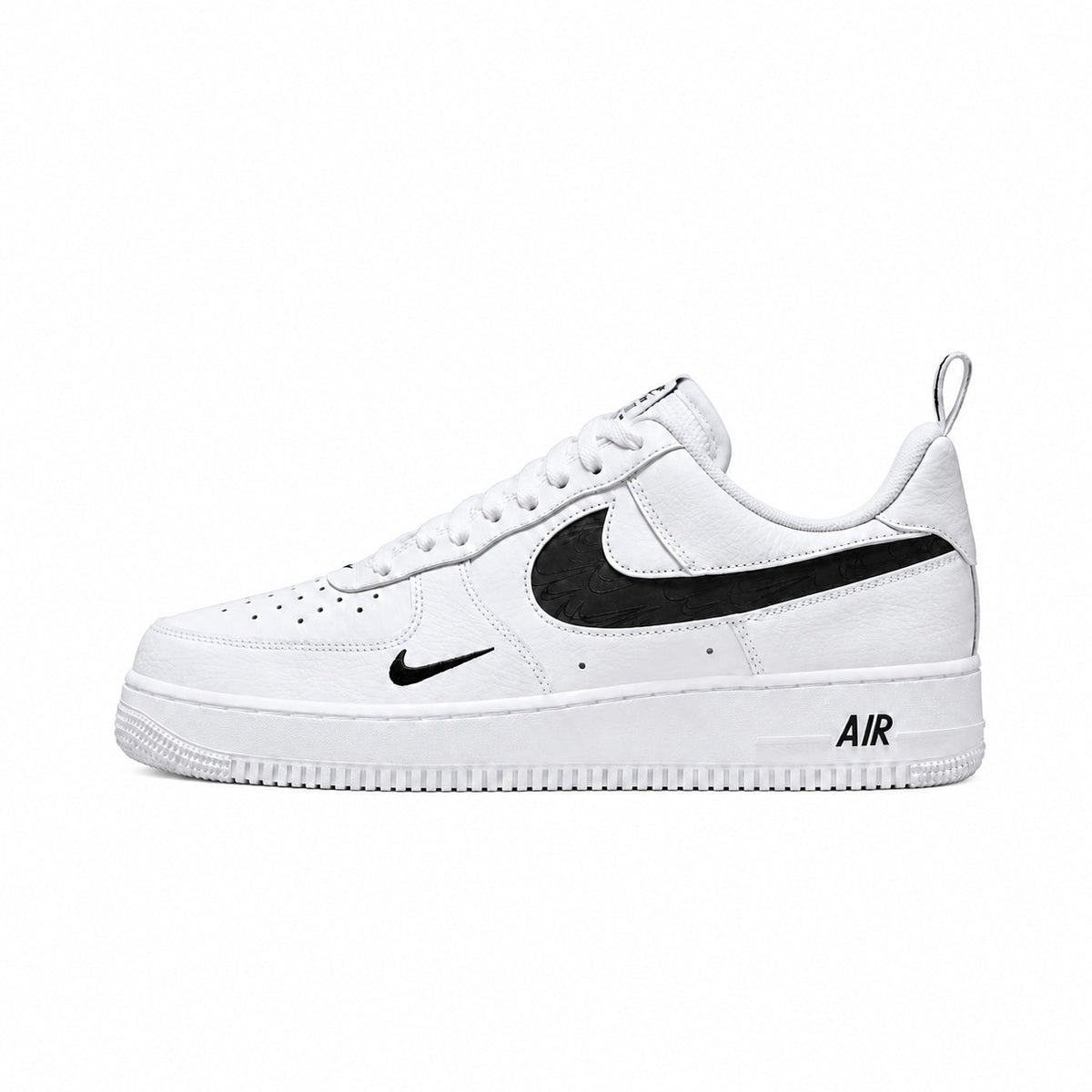 Nike Air Force 1 White Black — bočni prikaz